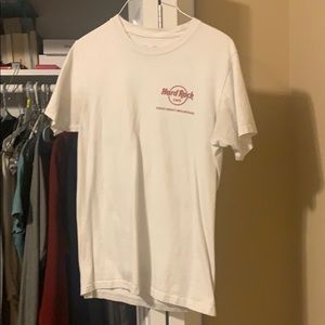 Hard Rock Cafe Tee (smokey mountains)